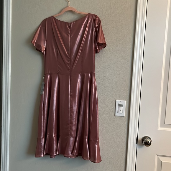 NWT Gal Meets Glam Calista Dress - Picture 6 of 6